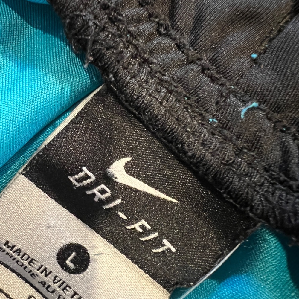 Nike youth large like new athletic shorts
